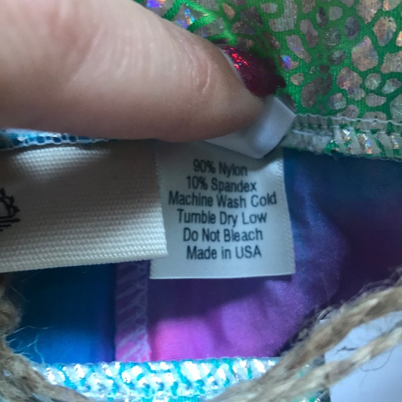 Pink and Blue Sequin Leggings with Holographic Effect - Picture 3 of 10